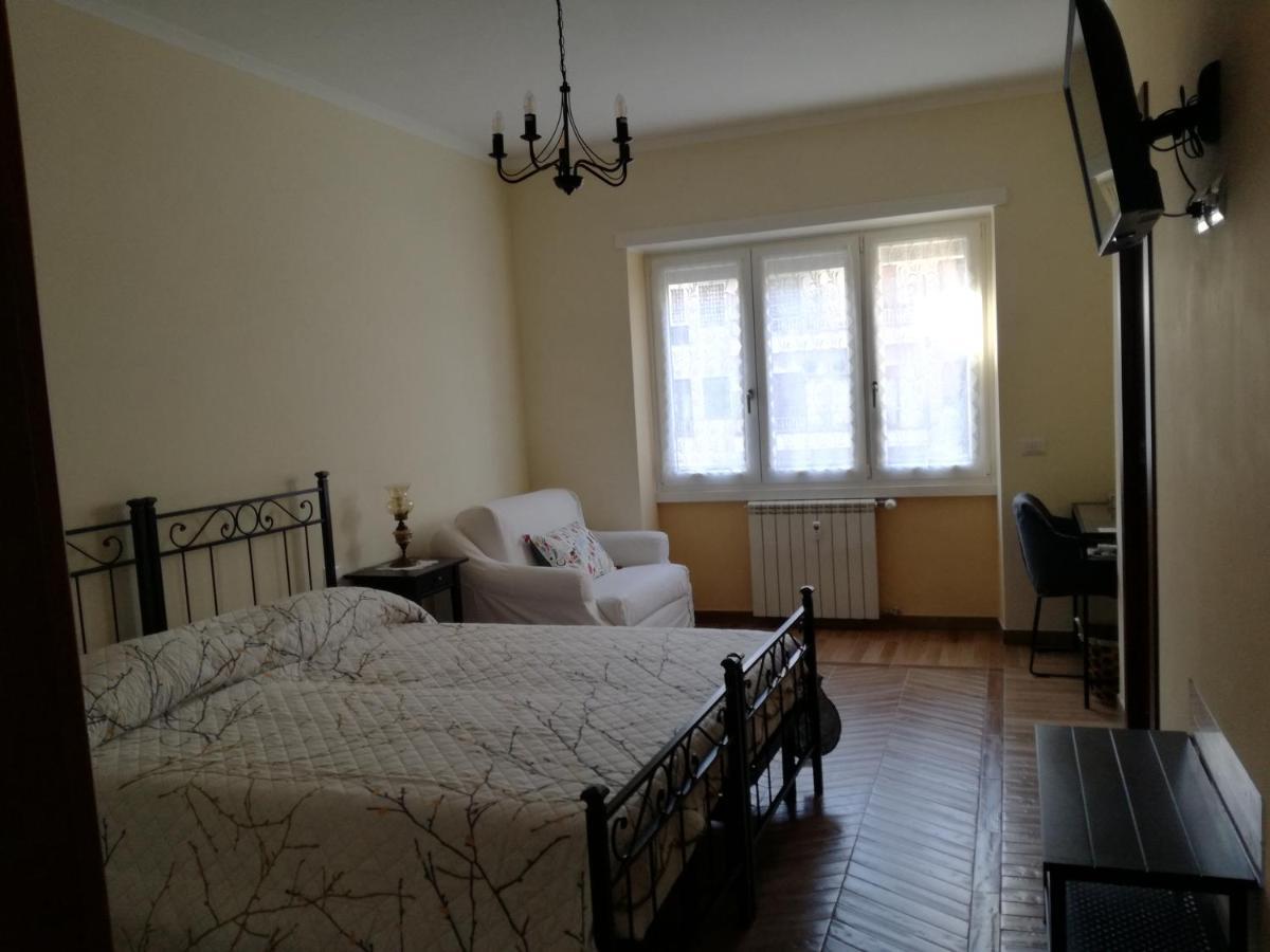 Bed & Breakfast Vacanze Romane Exterior photo